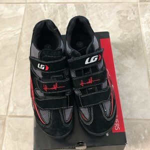 Louis Garneau bike shoes with clips